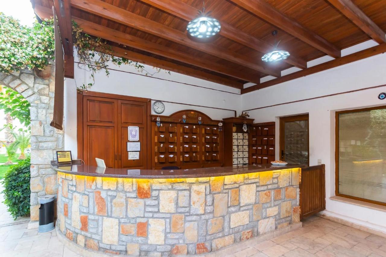 Kriss Hotel 博德鲁姆 外观 照片