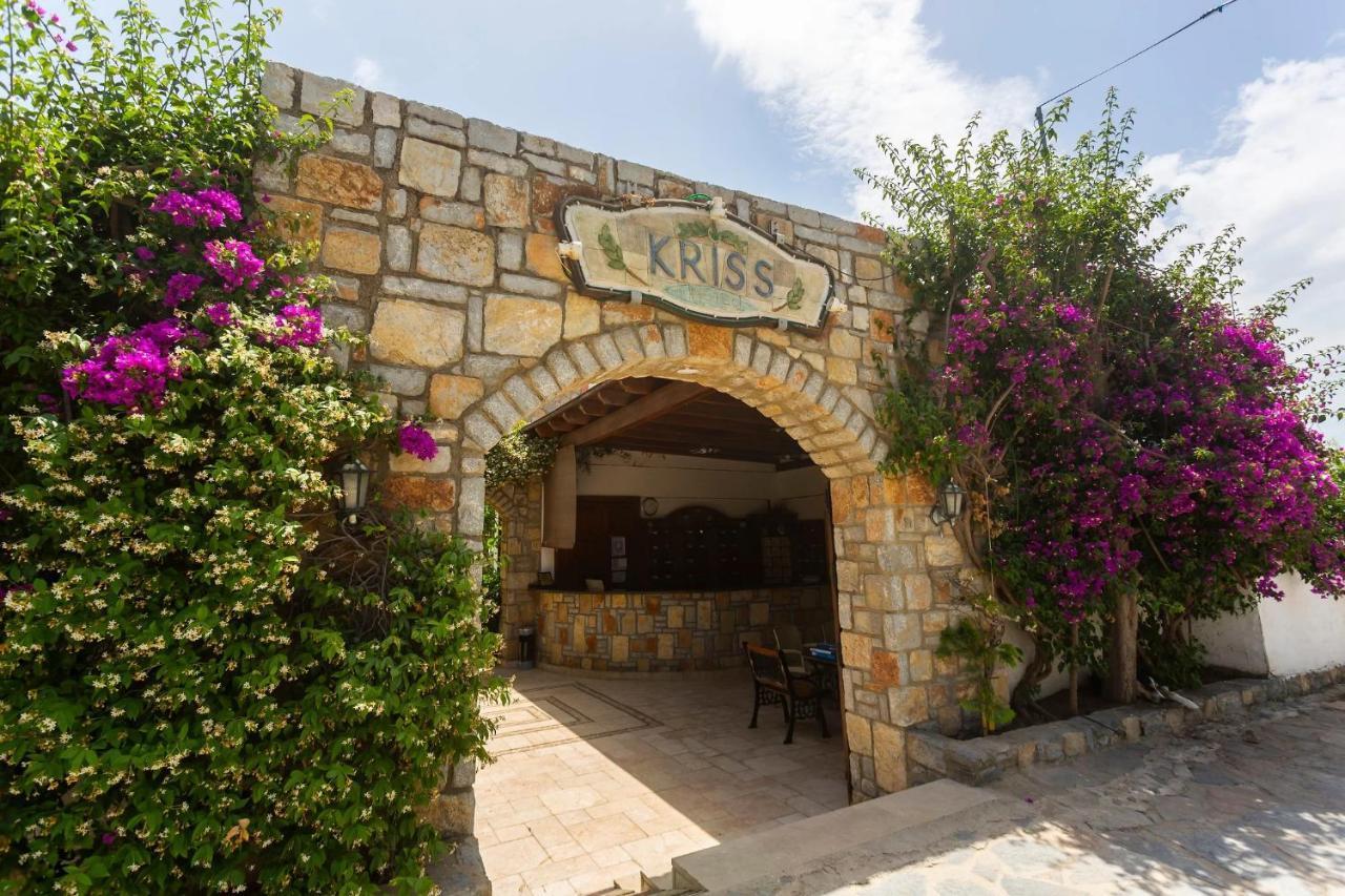 Kriss Hotel 博德鲁姆 外观 照片
