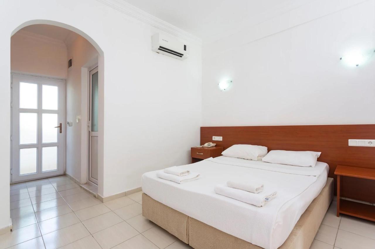 Kriss Hotel 博德鲁姆 外观 照片